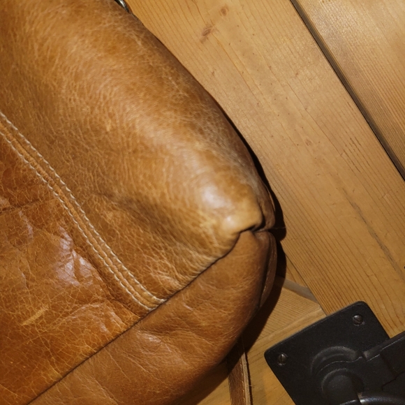 Myra Bags Button and Stitches Leather Tote Bag - Picture 5 of 15